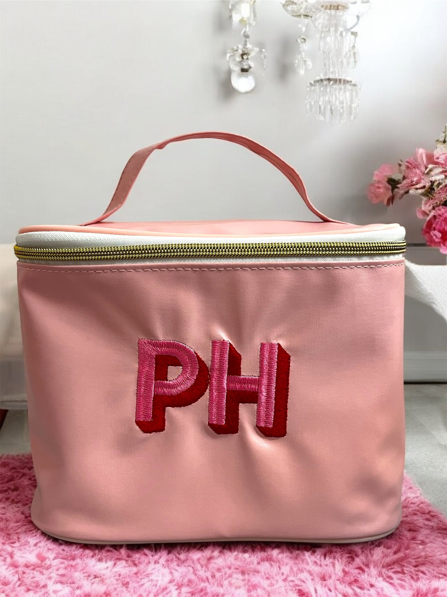 Embroidered make up bag Block letters